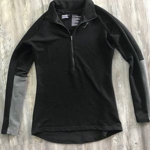 Gymshark half zip long sleeve workout jacket.